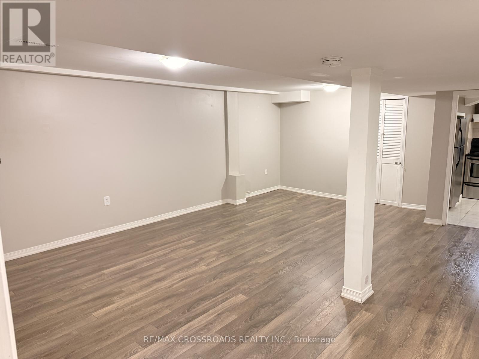 25 BARNES DRIVE, Ajax (Central) — photo 4