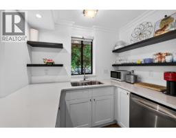 101 1702 Chesterfield Avenue, North Vancouver, BC V7M2P1 Photo 16