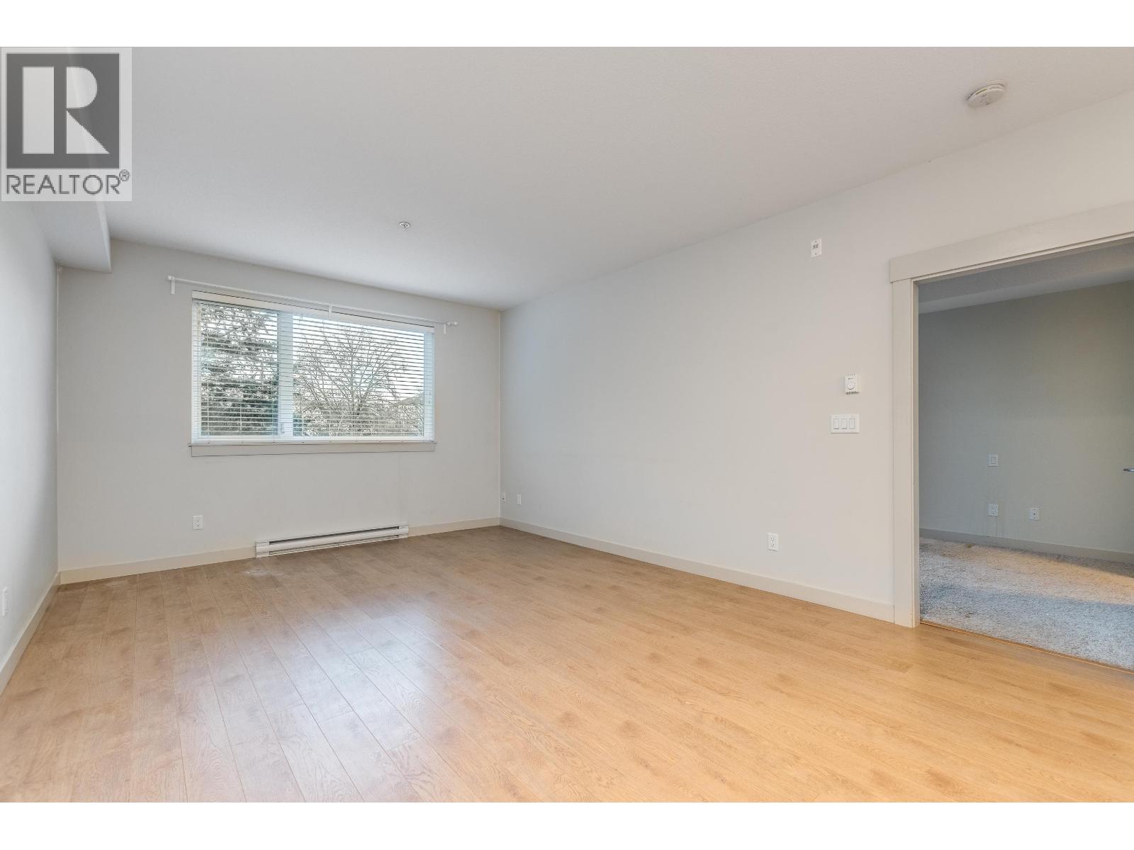 201 2214 KELLY AVENUE, Port Coquitlam