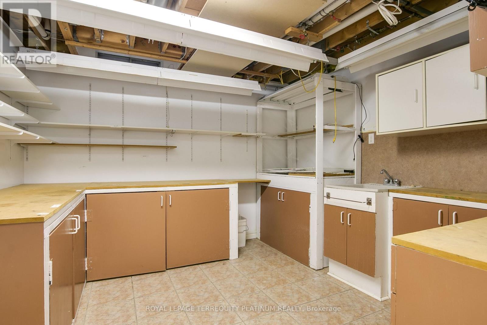 94 HAVELOCK GATE - Image 31