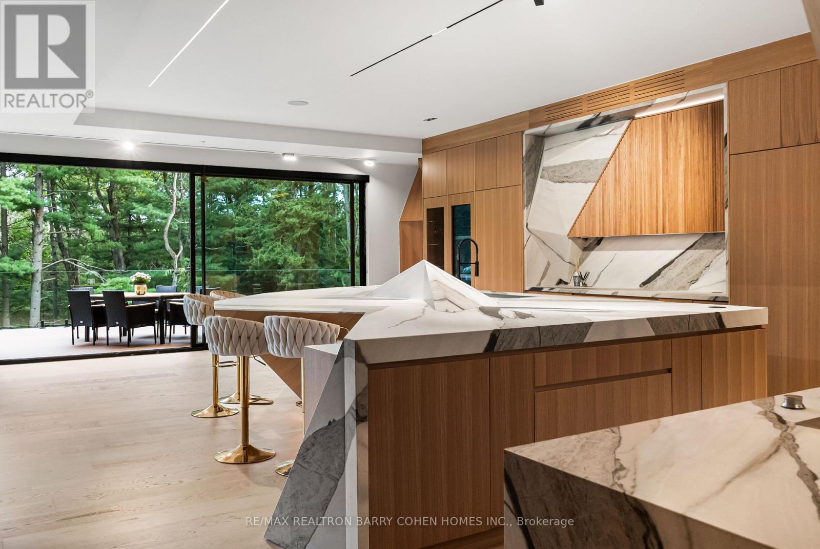 60 FOREST RIDGE ROAD - 24