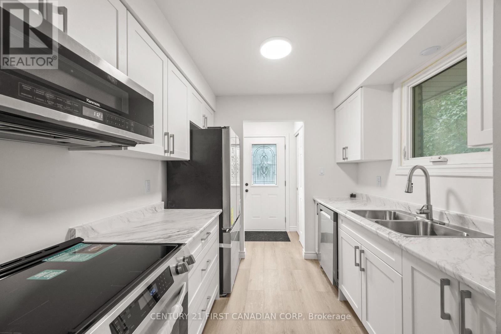 1642 ALDERSBROOK ROAD - 8
