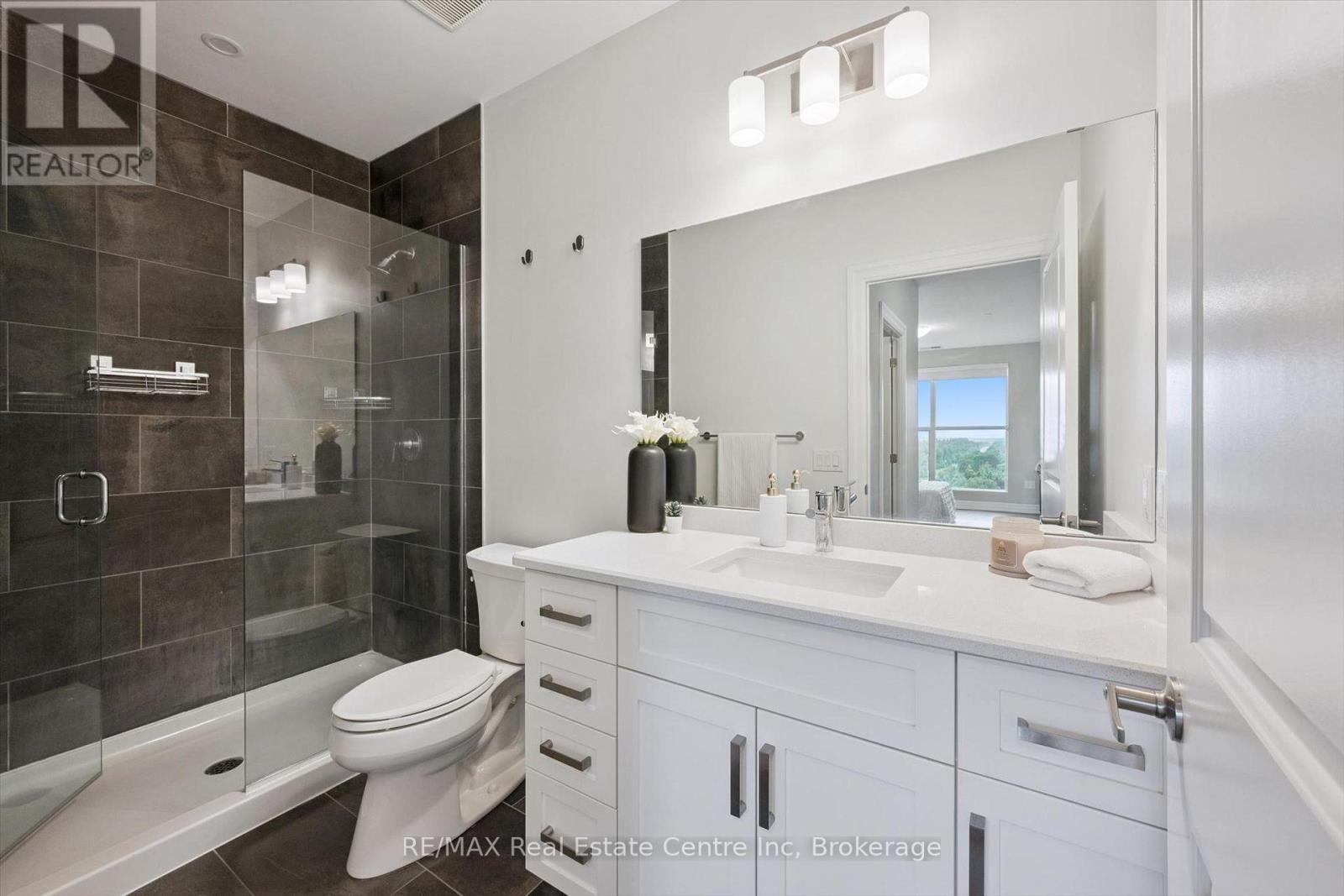 #1002 1878 GORDON STREET - Image 13
