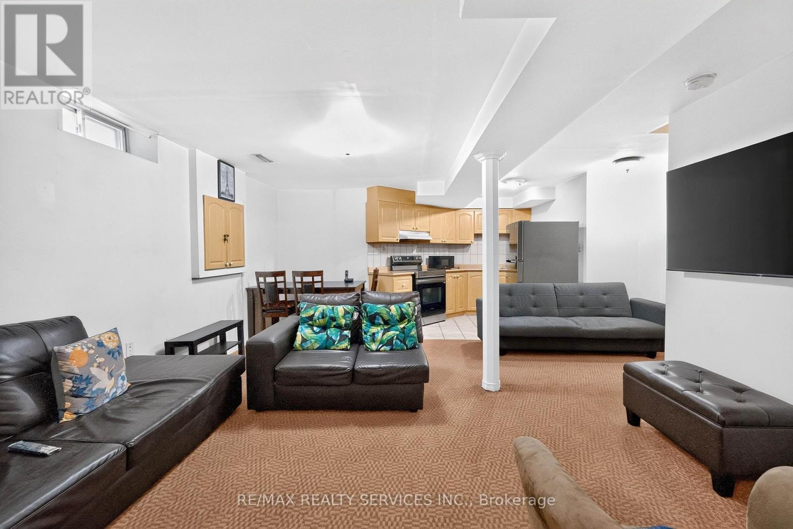 703 TWAIN AVENUE - 41