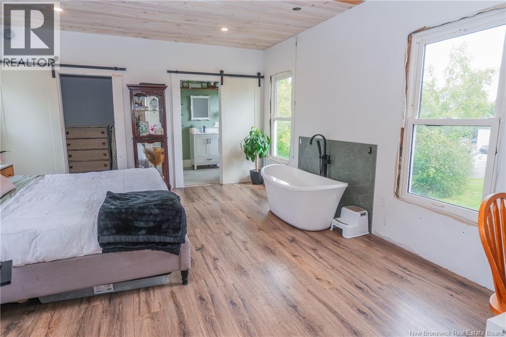 9 Tilley Street - Image 24