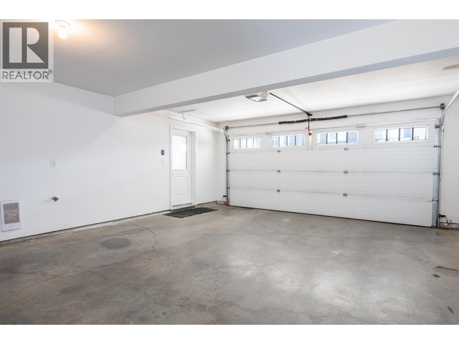#405 467 S TABOR BOULEVARD - 25