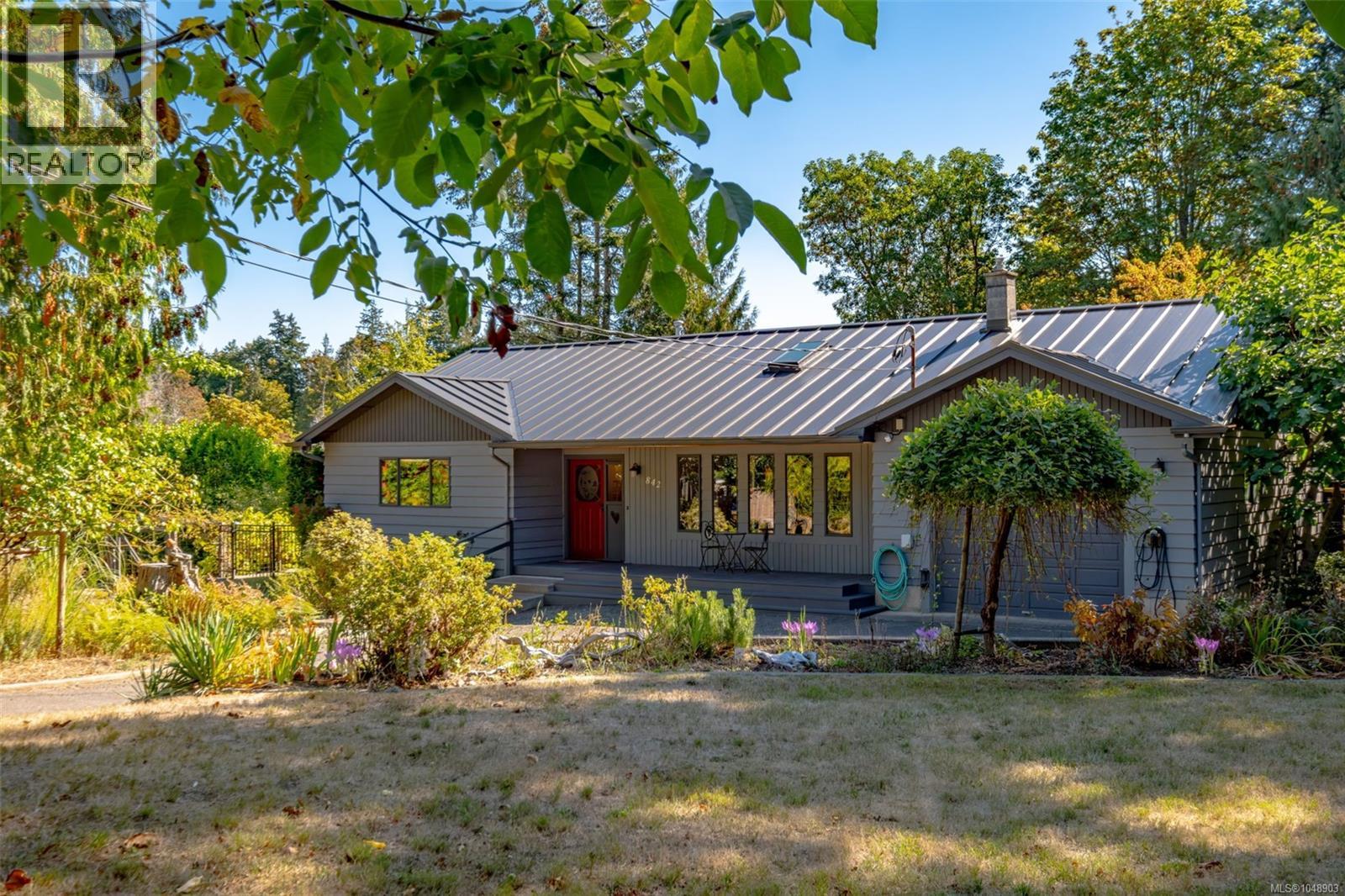 842 Woodland Dr - 1