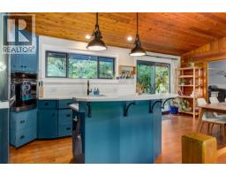842 Woodland Dr, Parksville, BC V9P1Z2 Photo 10