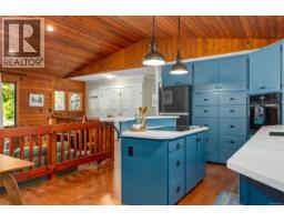 842 Woodland Dr, Parksville, BC V9P1Z2 Photo 12