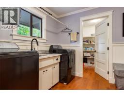 842 Woodland Dr, Parksville, BC V9P1Z2 Photo 17