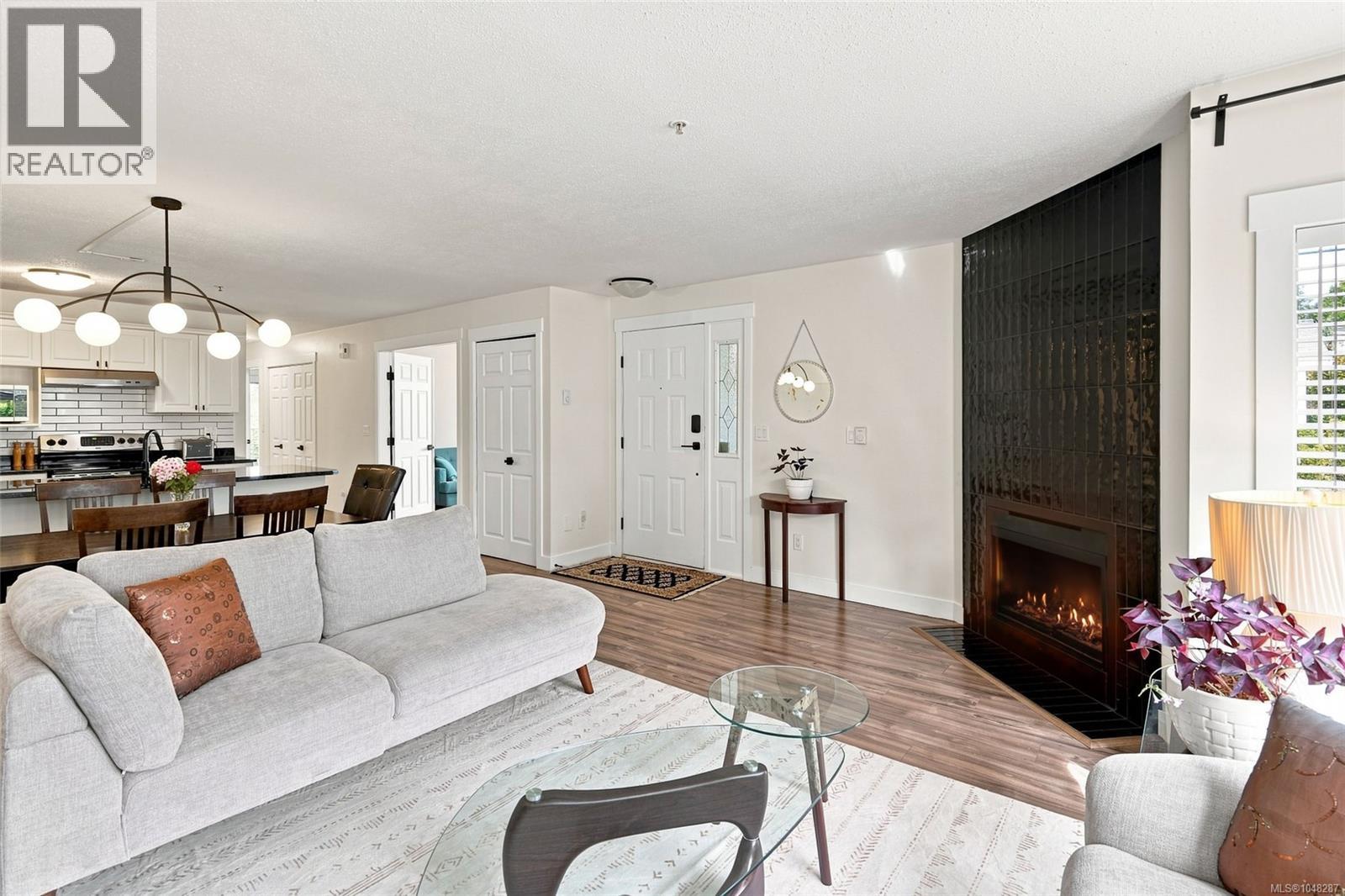 6058 Cedar Grove Dr - 9