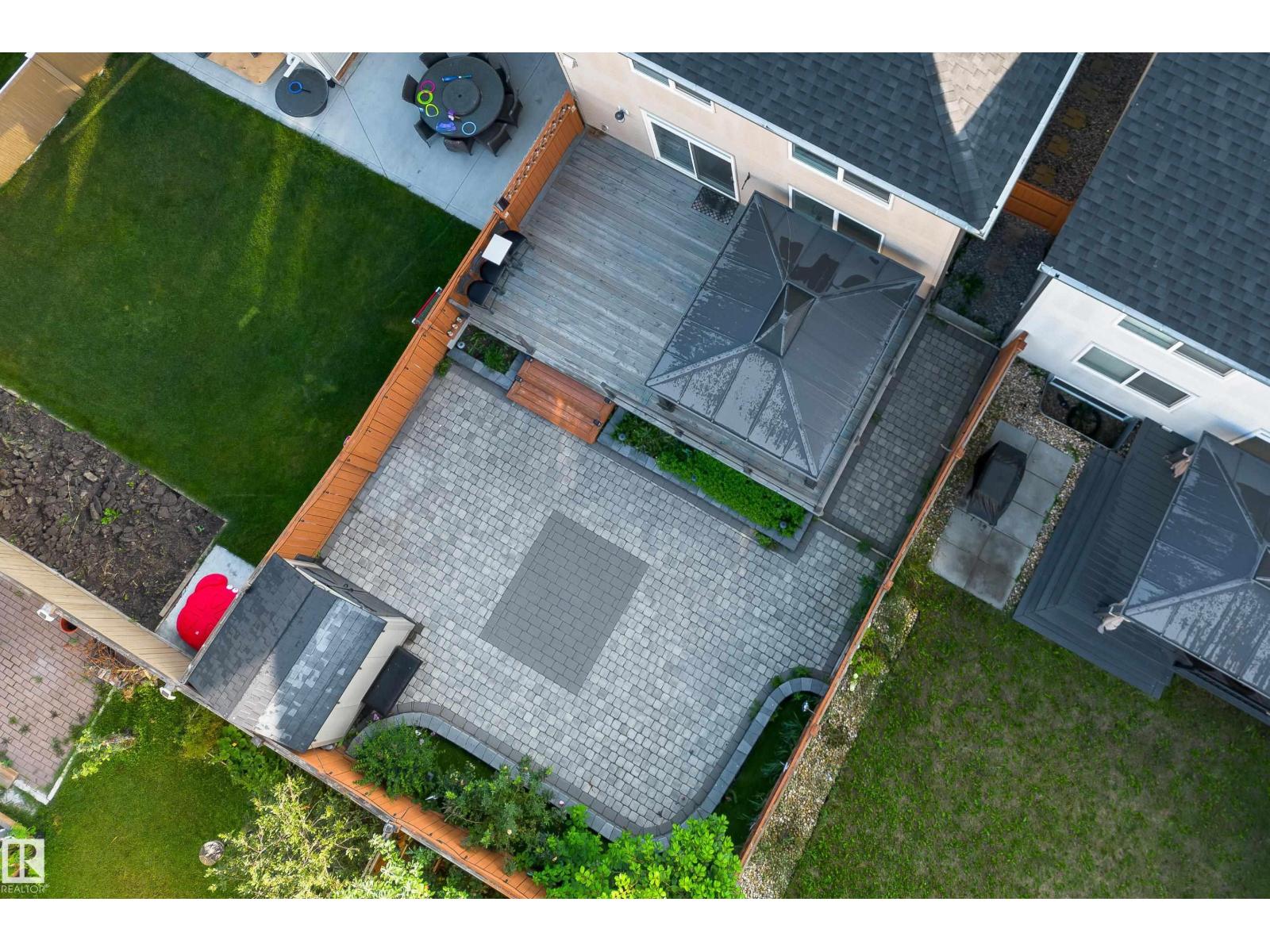 17132 64 ST NW - 47