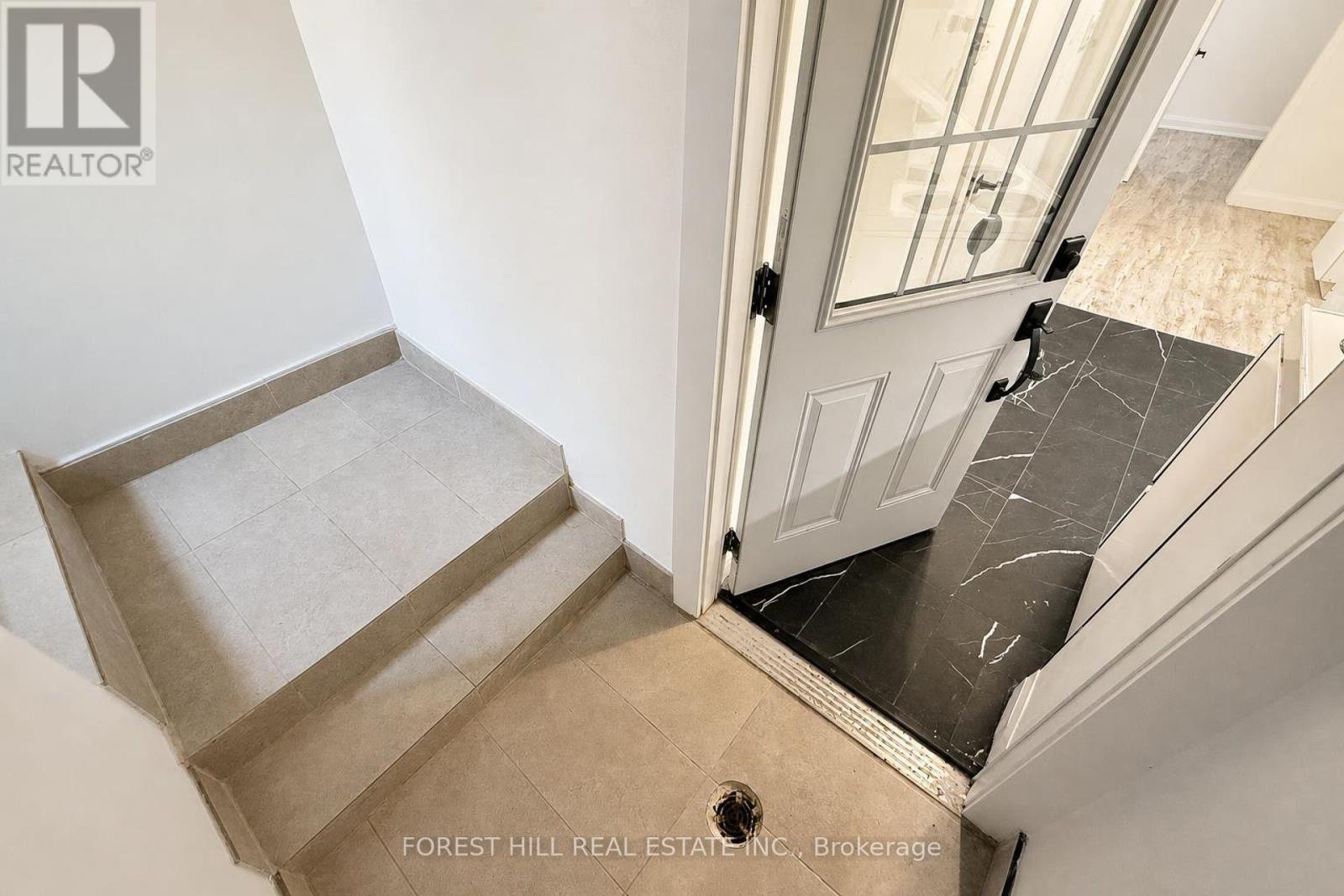29 THORNDALE STREET S - 41