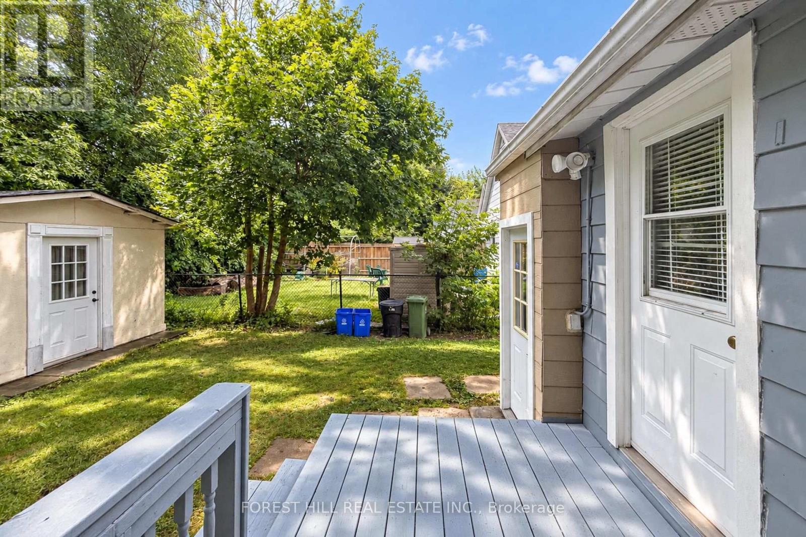 29 THORNDALE STREET S - 46