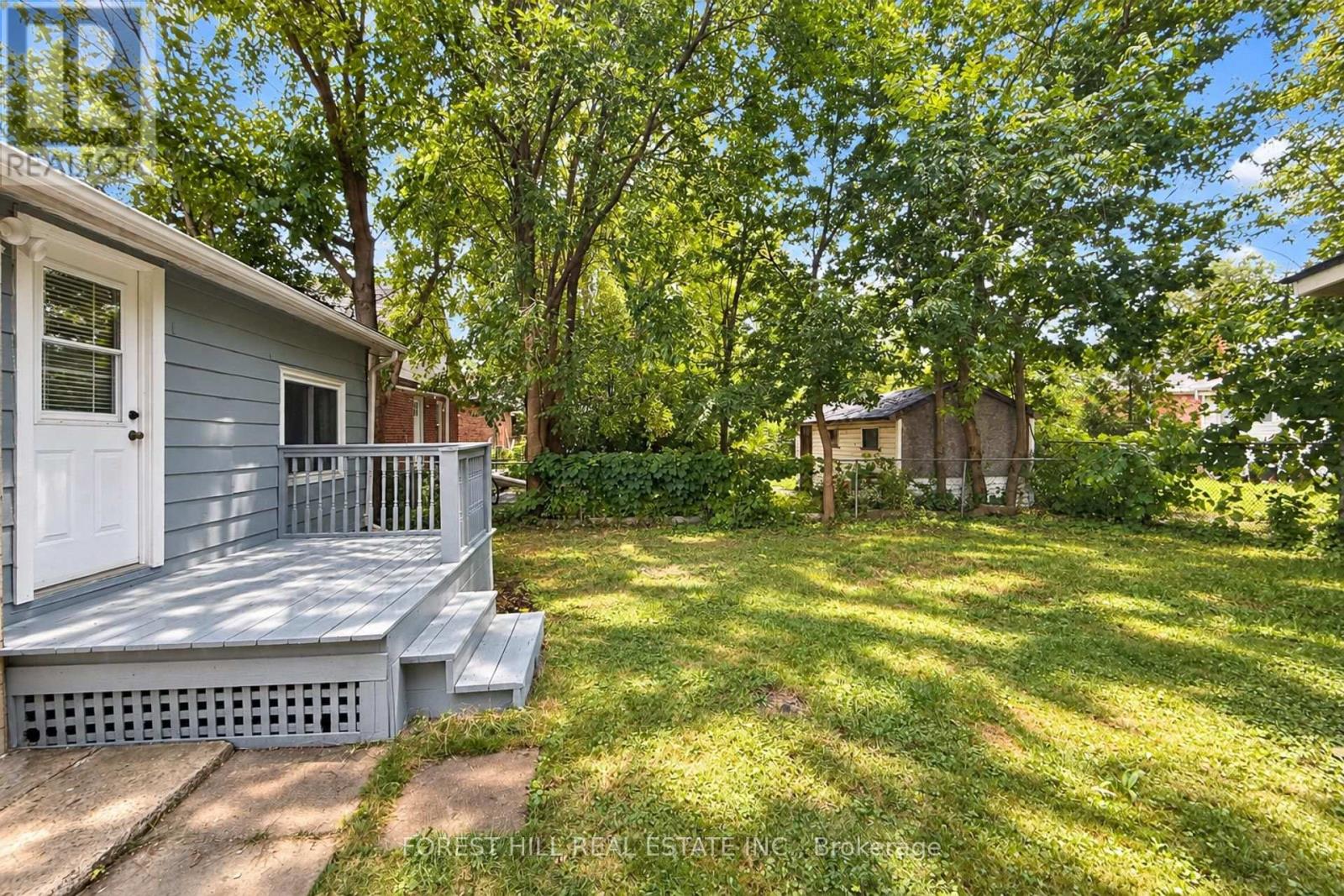 29 THORNDALE STREET S - 50
