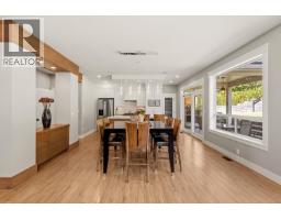 23430 Cross Road, Maple Ridge, BC V4R0C8 Photo 12