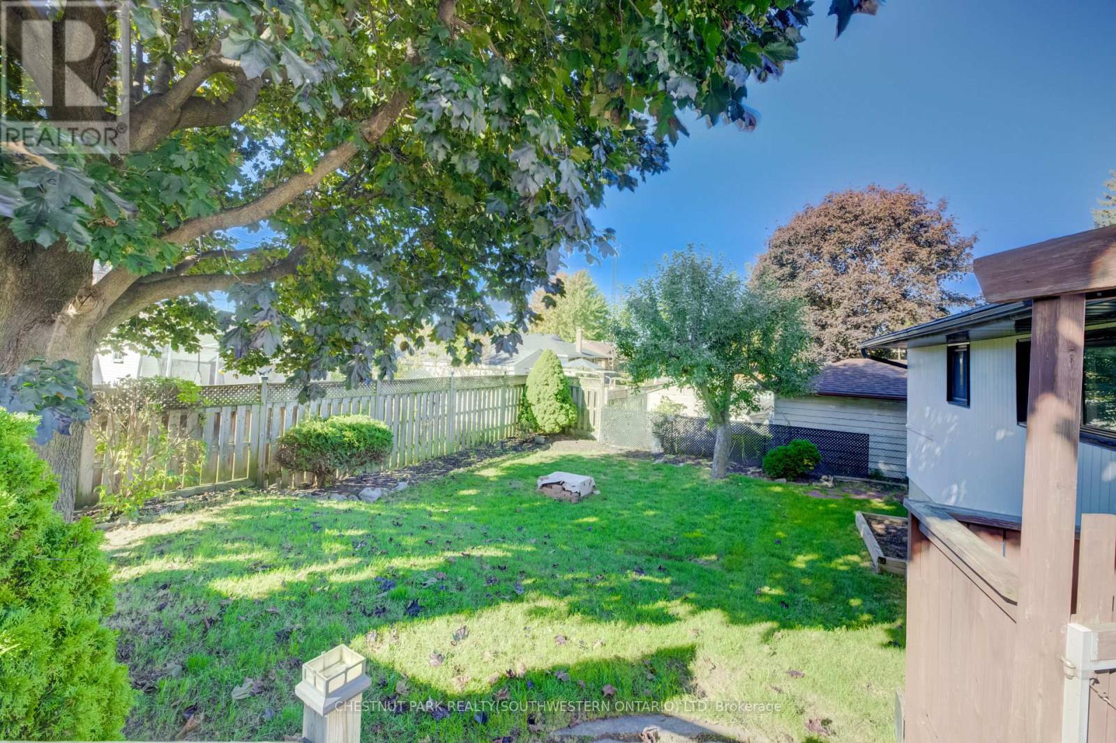 88 WOODHAVEN DRIVE - 43