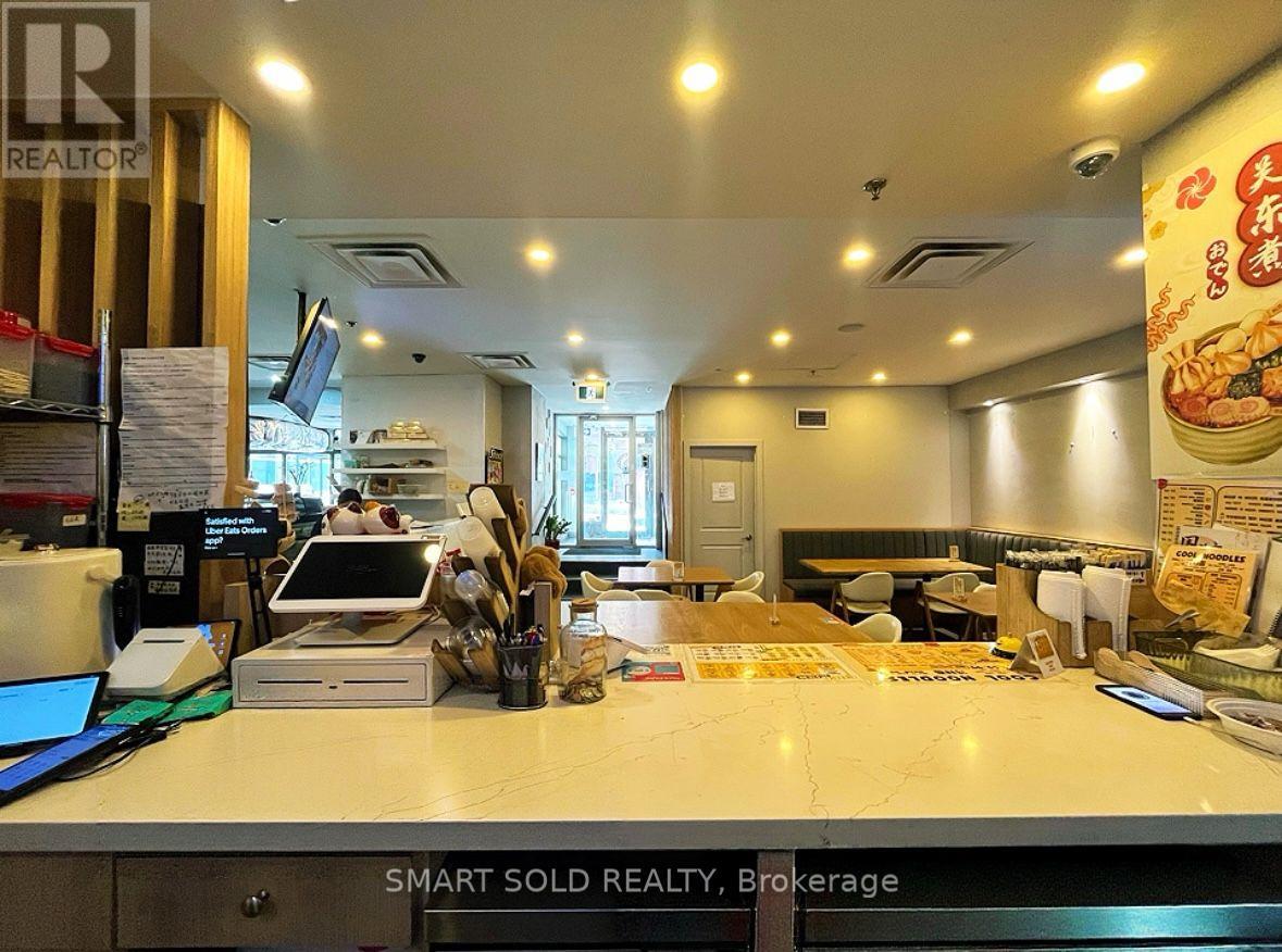 A100 - 265 ENFIELD PL PLACE, Mississauga (City Centre) — photo 3