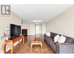 1215 - 11753 Sheppard Avenue E, Toronto, ON M1B5M3 Photo 10