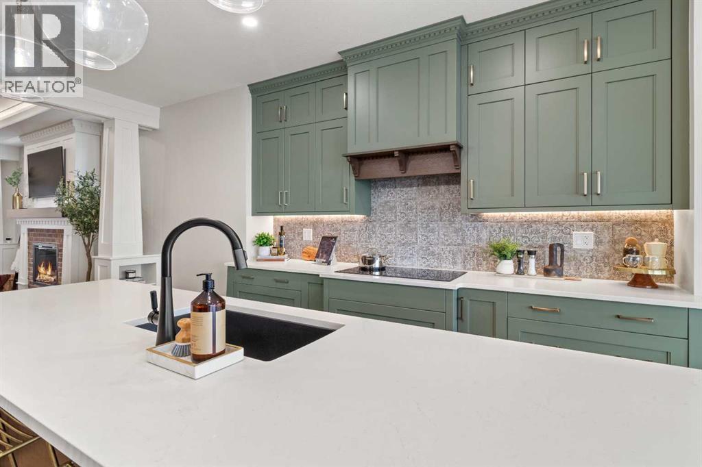 Listing photo – 7 Songbird Green, Sylvan Lake