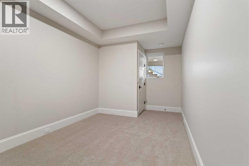 Listing photo – 7 Songbird Green, Sylvan Lake