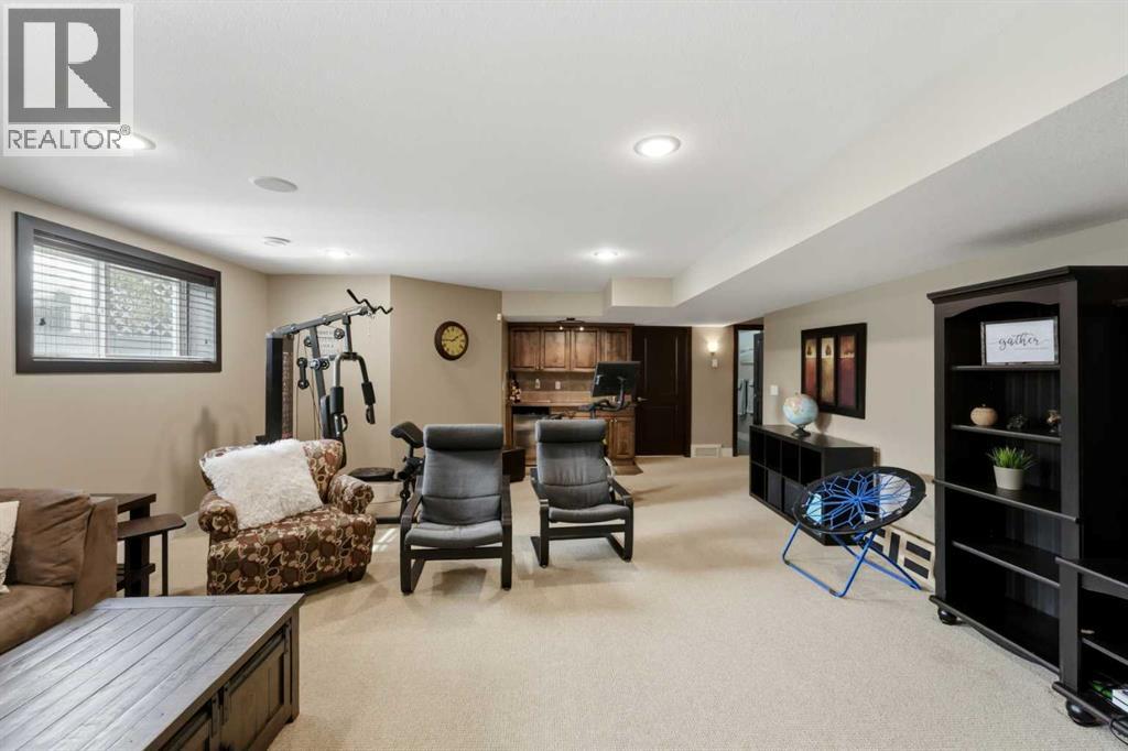 Listing photo – 4016 45 Avenue, Sylvan Lake
