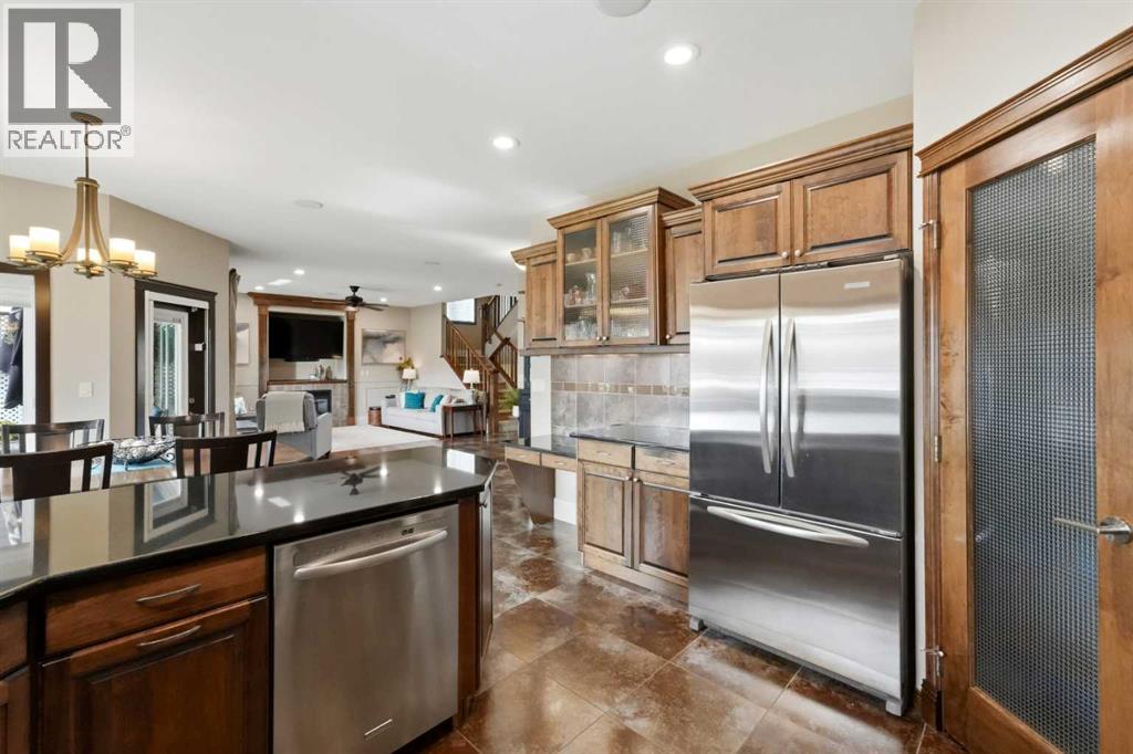Listing photo – 4016 45 Avenue, Sylvan Lake