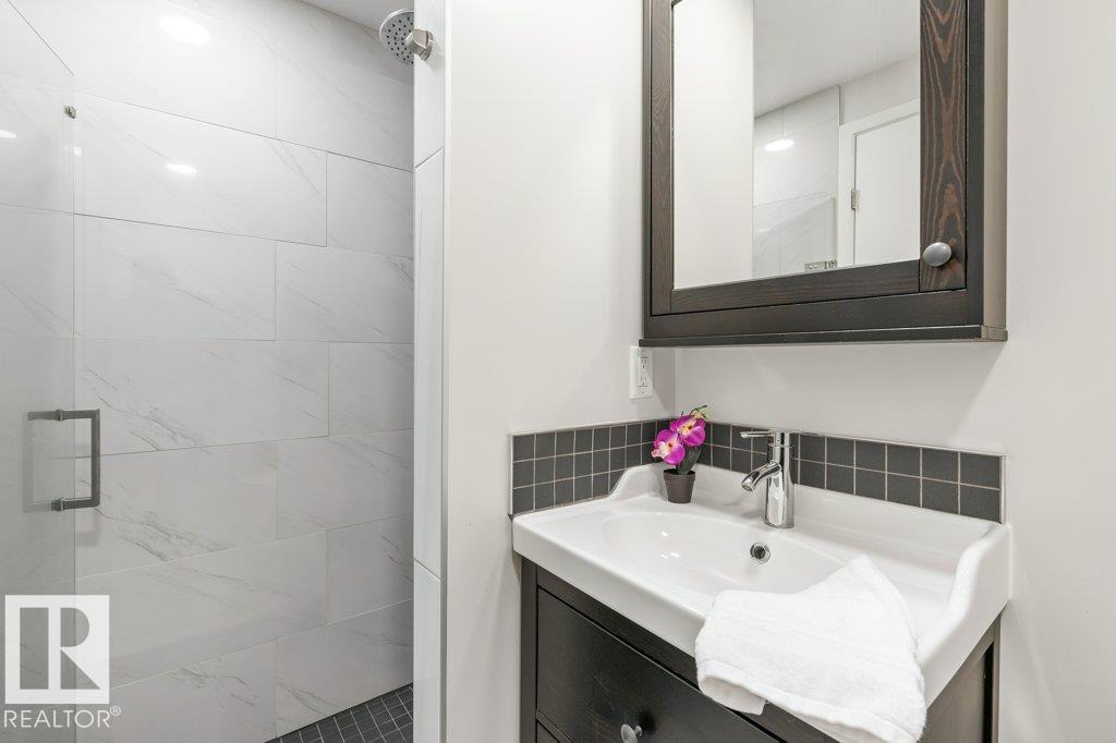 14204 31 ST NW - 25