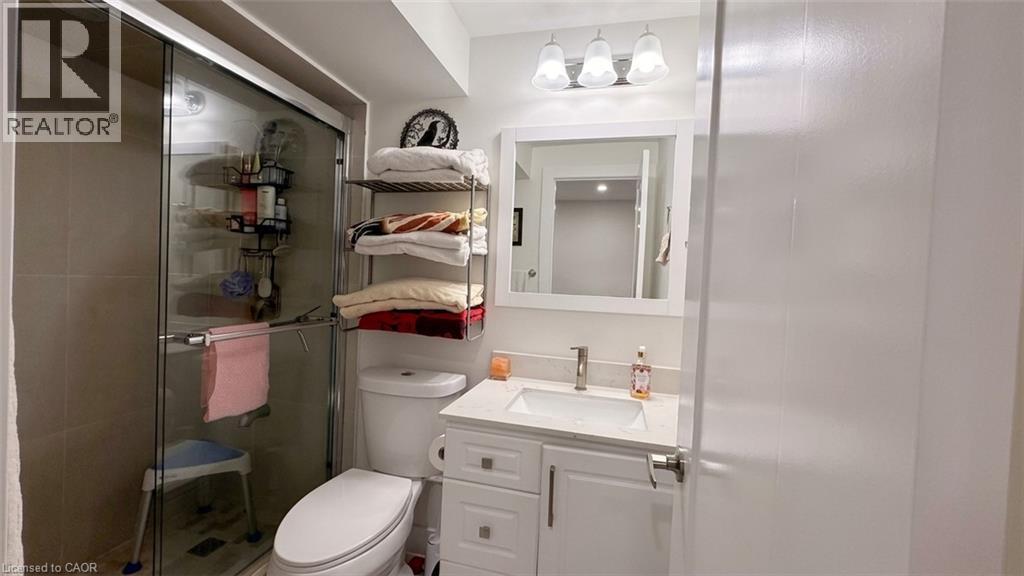 216 RAVENBURY Drive Unit# UNIT 2, Hamilton — photo 7