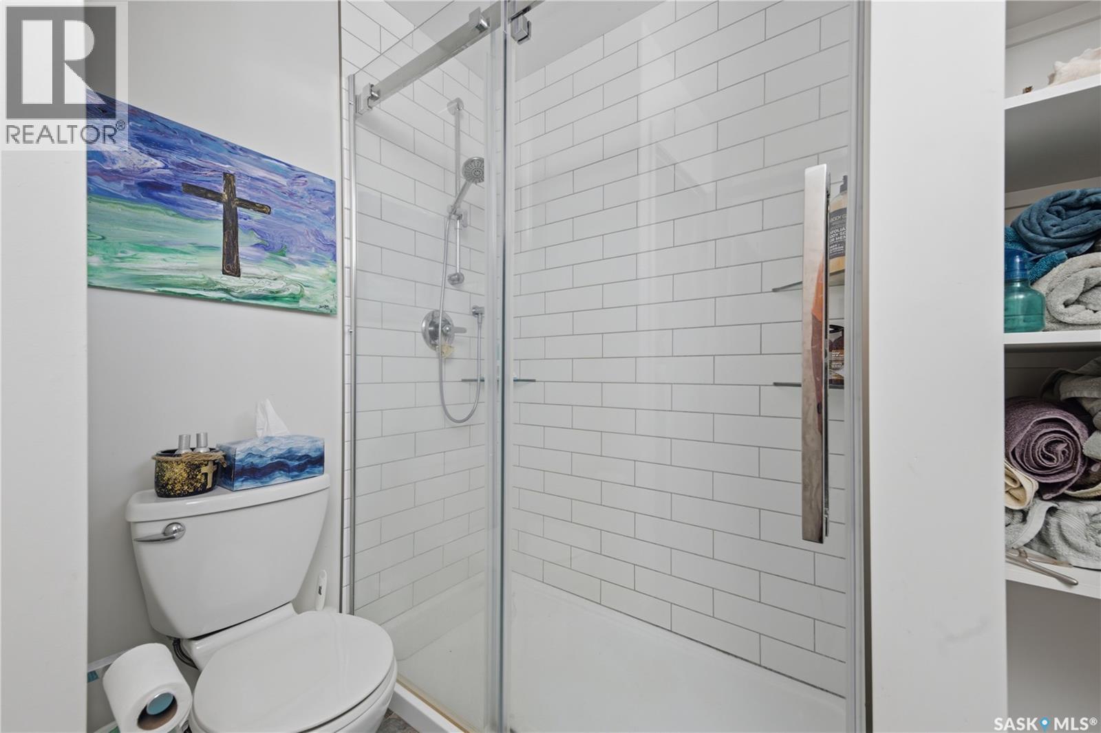 5 Elm AVENUE - 12