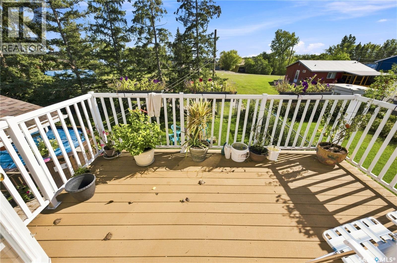 5 Elm AVENUE - 24