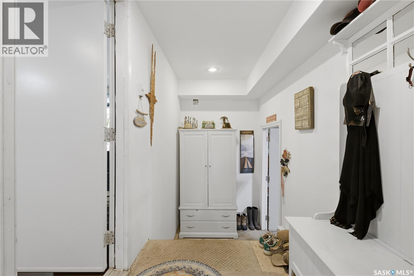 5 Elm AVENUE - Image 25