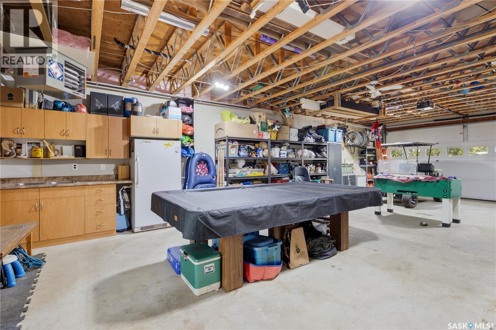5 Elm AVENUE - Image 26