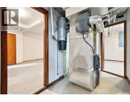 222 Broadway Avenue, Regina, SK S4N1B3 Photo 34
