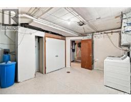 222 Broadway Avenue, Regina, SK S4N1B3 Photo 35