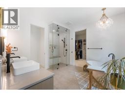 721 Pinehaven Court, Kelowna, BC V1V2Y3 Photo 38