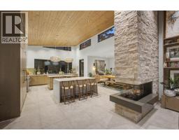 721 Pinehaven Court, Kelowna, BC V1V2Y3 Photo 32