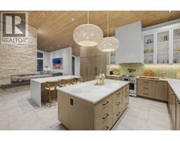 Laundry room - 721 Pinehaven Court, Kelowna, BC V1V2Y3 Photo 12