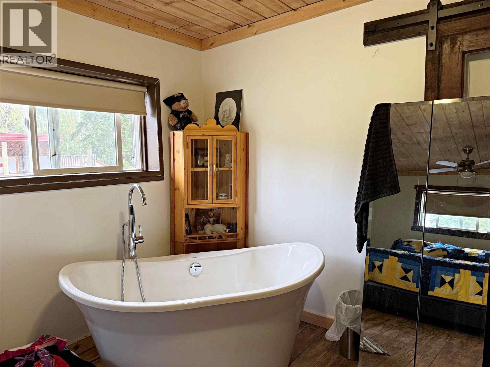 3320 Birch Island Lost Creek Road, Clearwater