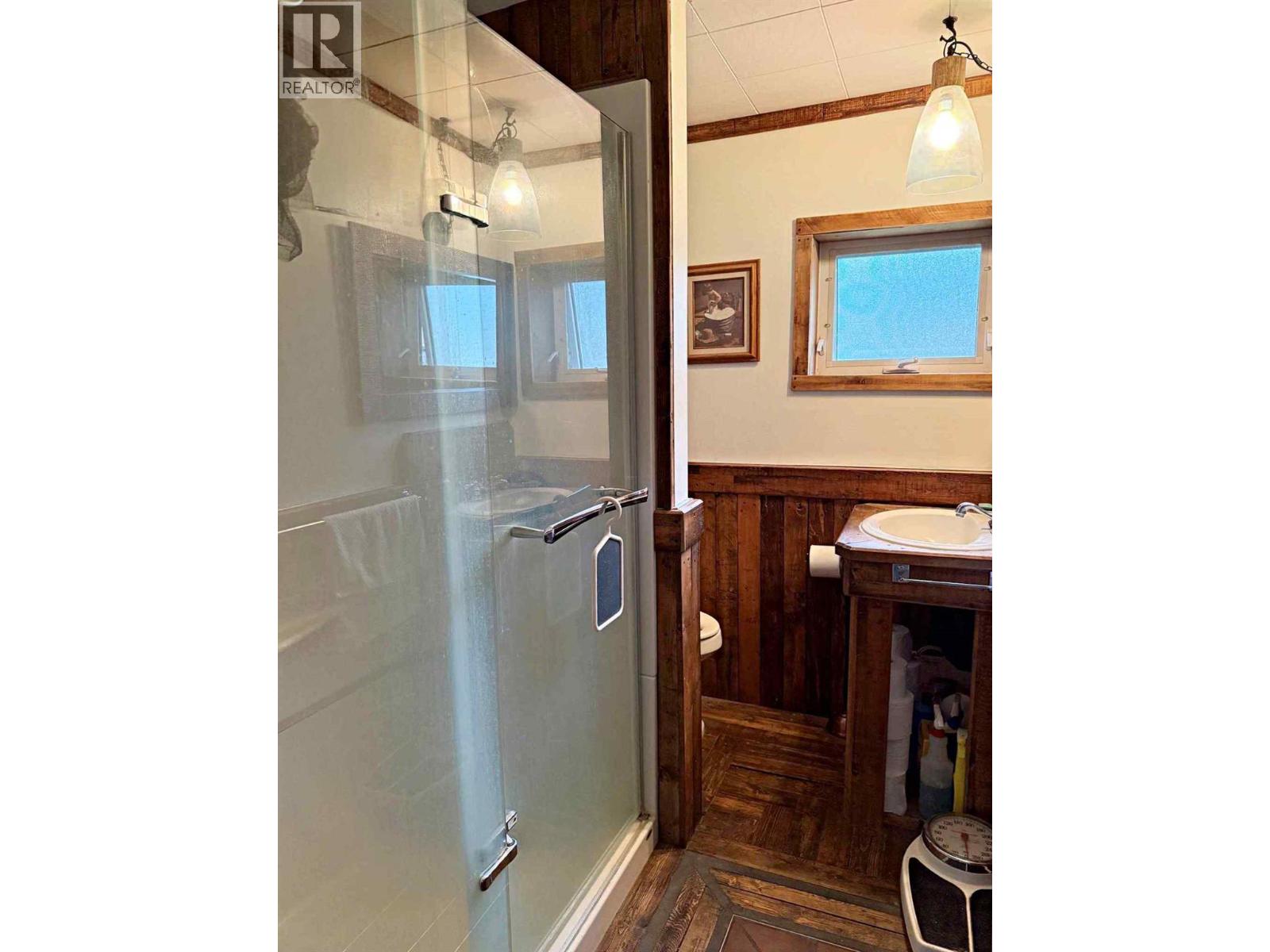 3320 Birch Island Lost Creek Road, Clearwater
