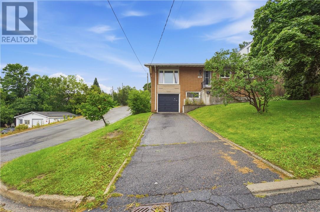836 Prete Street, Sudbury — photo 2