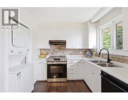 Kitchen - 836 Prete Street, Sudbury, ON P3E3Y1 Photo 10