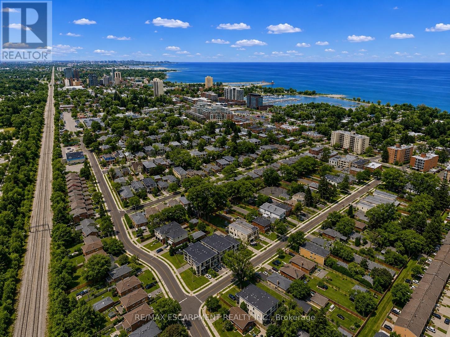 43 BROADVIEW AVENUE - Image 17