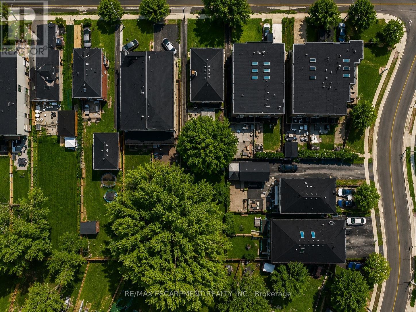 43 BROADVIEW AVENUE - 26