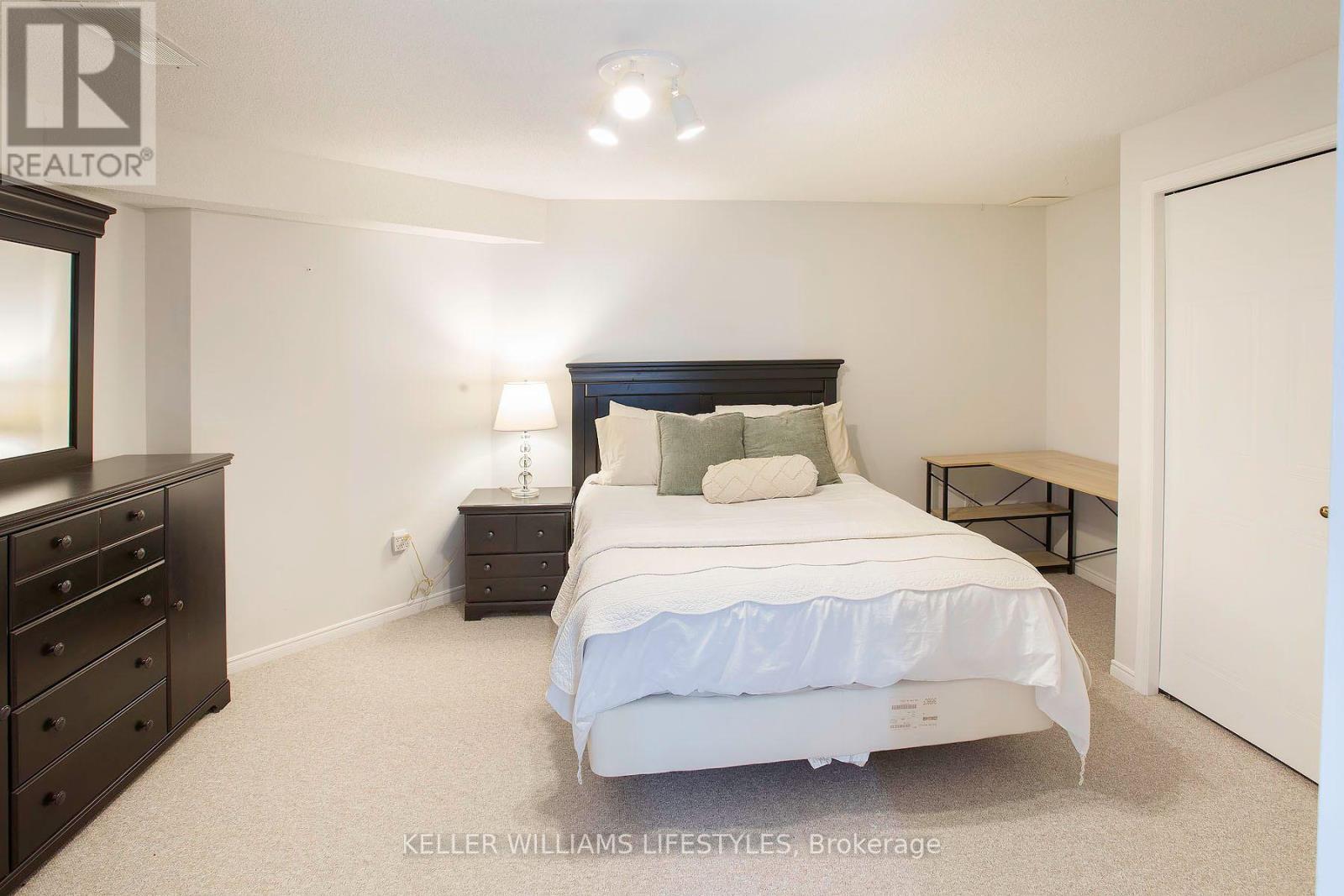 #21 861 SHELBORNE STREET - Image 25