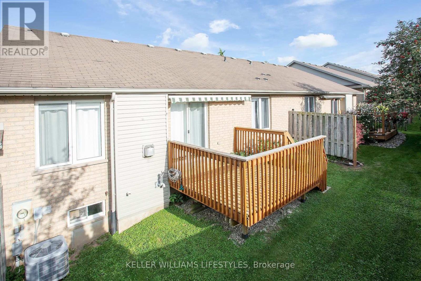 #21 861 SHELBORNE STREET - Image 31