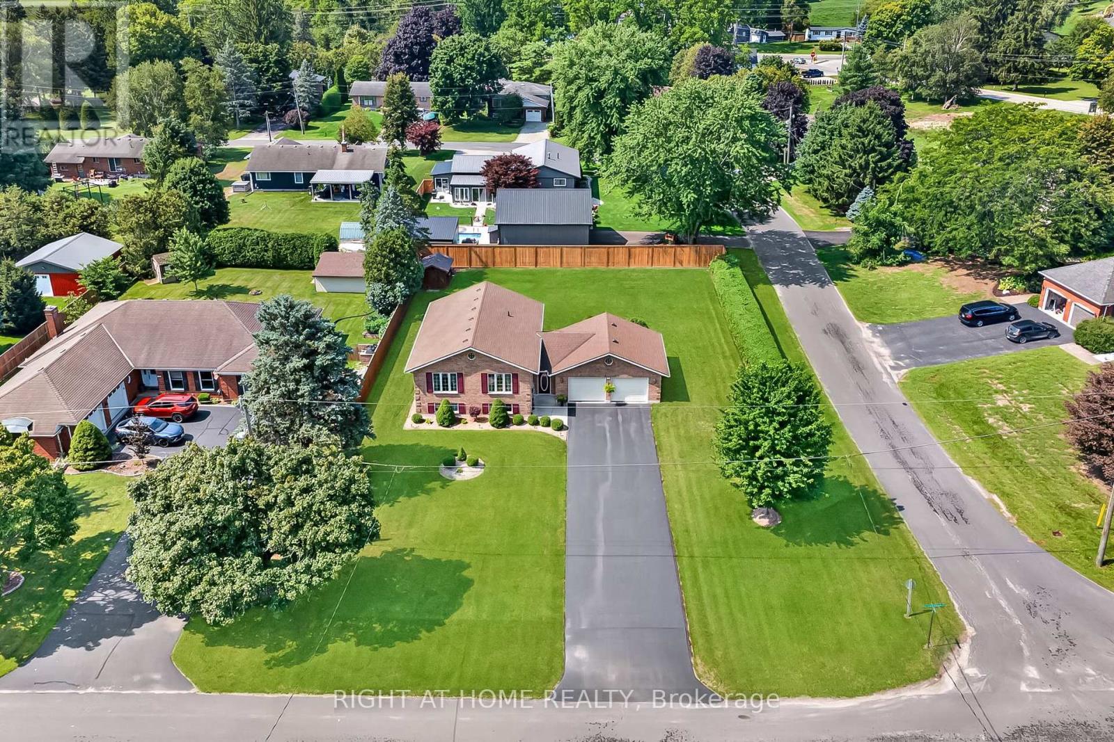 13 ST LADISLAUS STREET - Image 39