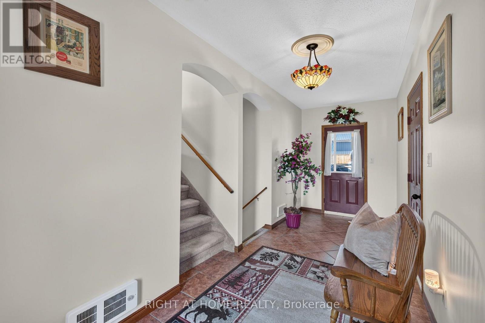 13 ST LADISLAUS STREET - 6
