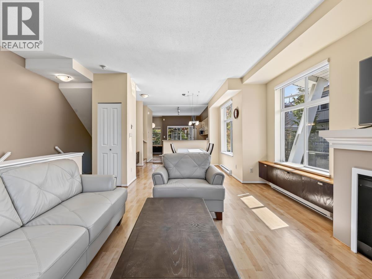 49 9333 SILLS AVENUE, Richmond — photo 9