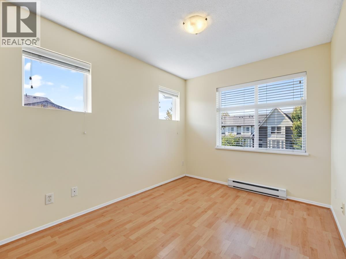 Photo of 49 9333 SILLS AVENUE 19